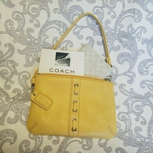 New Authentic Coach Eyelit Wristlit